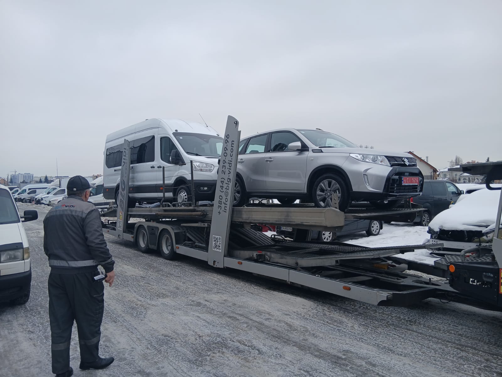 Completion of Delivery of a Passenger Minibus and a Passenger Car for the Emergency Recovery and Reconstruction Project in Ukraine (Vehicles)